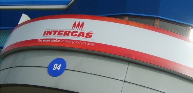 Curvaceous signage for Intergas